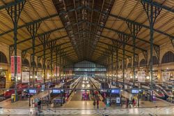 Phát hiện bom từ Thế chiến II trên đường ray Paris