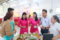 Nhiều hoạt động chăm lo cho lao động nữ dịp 8-3