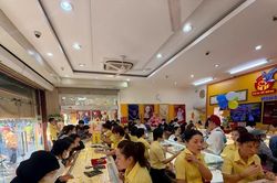 Giá vàng trong nước đang cao hơn giá vàng thế giới hơn 3 triệu đồng/lượng