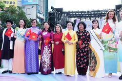 Phụ nữ TPHCM đồng lòng giúp nhau phát triển trên chặng đường mới