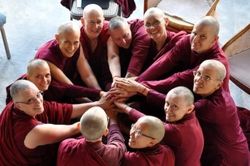 Một số nữ hành giả, học giả cùng những tác phẩm Phật học tiêu biểu