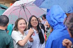 Năm học 2025-2026, mỗi học sinh lớp 10 được đăng ký nguyện vọng vào hai trường THPT chuyên tại Hà Nội