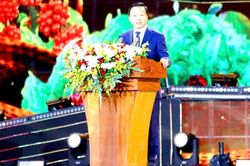 Hơn chục nghìn người dự khai mạc Lễ hội cà phê Buôn Ma Thuột