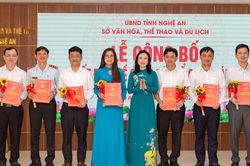 Sở Văn hóa, Thể thao và Du lịch Nghệ An trao quyết định bổ nhiệm lãnh đạo các phòng, đơn vị trực thuộc sau sáp nhập