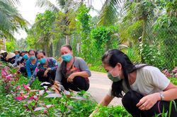 Phụ nữ Trà Cú với gia đình '5 không, 3 sạch'