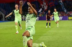 Em trai Supachok sắm vai người hùng, Buriram United lọt vào tứ kết giải đấu danh giá châu Á