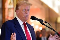 Ông Donald Trump tăng thuế với tất cả thép và nhôm nhập vào Hoa Kỳ