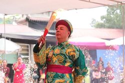 Độc đáo nghi lễ hầu đồng truyền thống tại đền Hạ, tỉnh Tuyên Quang