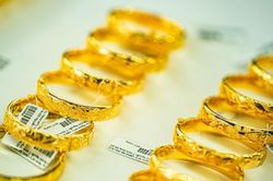Giá vàng hôm nay 13/3/2025 tăng như vũ bão, nhẫn trơn sắp cán đỉnh 95 triệu