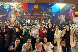 Hoàng Thùy Linh ra mắt phim 'Chúng ta là người Việt Nam'
