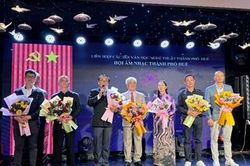 Khuyến khích sáng tác theo hướng giữ gìn văn hóa, bản sắc dân tộc
