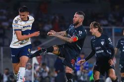 Sergio Ramos lại bị đuổi, khơi lại lịch sử 'chơi xấu' đối phương