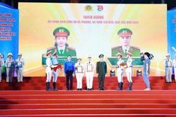 Hai cán bộ Công an xã của Đà Nẵng được tuyên dương tiêu biểu toàn quốc