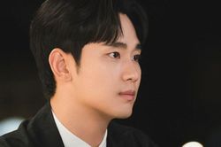 Họp báo gia đình Kim Sae Ron, xem xét hành động pháp lý chống lại Kim Soo Hyun
