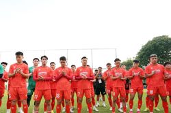 Đội tuyển Việt Nam rèn chiến thuật chuẩn bị đối đầu đội tuyển Campuchia và Lào