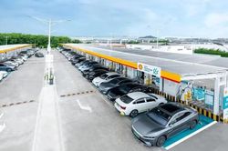 Công nghệ sạc xe điện nhanh như đổ xăng được BYD giới thiệu