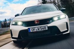Xe số sàn chết máy có gây thiệt hại xe đáng kể không?