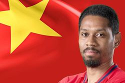 Cao Pendant Quang Vinh chính thức có quốc tịch Việt Nam, HLV Kim Sang Sik có thêm lựa chọn chất lượng cho cánh trái