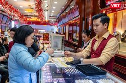 Giá vàng, Bitcoin ngày 19/3: Vàng tiếp tục phá đỉnh, tiến sát mốc 99 triệu đồng/lượng