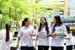 Cập nhập điểm chuẩn tuyển sinh lớp 10 THPT tại Hà Nội
