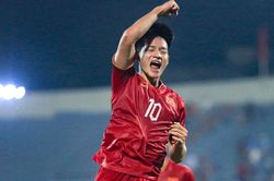 Sút tung lưới ông lớn châu Á, sao U22 Việt Nam 'tặng quà' con gái và tạo cú hích cho SEA Games 33