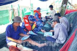 Vùng Cảnh sát biển 3 xử lý hành vi vi phạm khai thác thủy sản bất hợp pháp