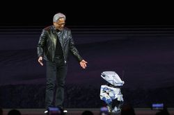 CEO Nvidia: 'Cuộc cách mạng robot hình người đang đến gần hơn bạn nghĩ'