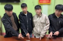 Bắt băng trộm nhí trùm chăn đi ăn cắp để qua mắt camera an ninh