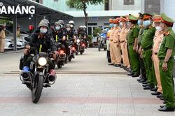 Bảo vệ người phát hiện, tố giác, đấu tranh chống tham nhũng, lãng phí, tiêu cực