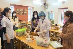 Bảo vệ học sinh khỏi nguy cơ thực phẩm không an toàn
