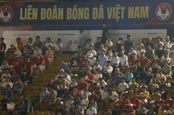 Bóng đá Việt Nam: Từ Gò Đậu nhìn về sân Thống Nhất