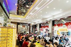 Giá vàng hôm nay 22/3: Giá vàng trong nước và thế giới giảm nhẹ vào cuối tuần