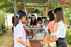 Nuôi dưỡng tình yêu đọc sách cho các em nhỏ vùng cao