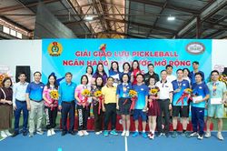 Những khoảnh khắc đáng nhớ của giải Pickleball NHNN Open 2025