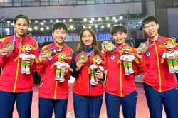 HLV cầu mây nữ Việt Nam chia sẻ bất ngờ về tấm HCV World Cup 2025