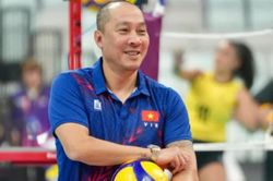 Đội bóng chuyền nữ giàu thành tích nhất Việt Nam thua sốc, HLV Tuấn Kiệt chiến thắng ấn tượng ở giải VĐQG