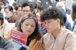 Điểm môn ngoại ngữ được quy đổi từ các chứng chỉ ngoại ngữ không được vượt quá 50% trong xét tuyển đại học
