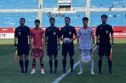 Tin nóng bóng đá Việt hôm nay 25/3: Đình Triệu lọt TOP 10 thủ môn xuất sắc Đông Nam Á; 2 điều kiện để U22 Việt Nam vô địch tại Trung Quốc