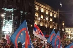 Serbia: Hàng nghìn người biểu tình phản đối dự án của con rể ông Donald Trump