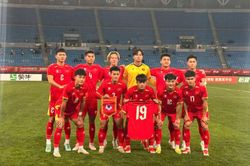 HLV Hoàng Văn Phúc: 'Hãy tin tưởng thế hệ U22 Việt Nam hiện nay'