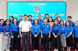 Chi đoàn Báo Nghệ An kỷ niệm 94 năm thành lập Đoàn TNCS Hồ Chí Minh