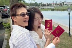 Ngô Cẩn Ngôn lần đầu xuất hiện cùng con
