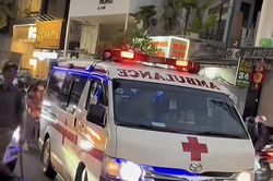 Xe cứu thương chở dàn diễn viên 'Âm dương lộ' đến họp báo phim không được cấp phép hoạt động