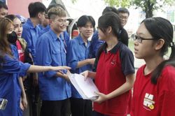 Thông tin chi tiết 12 khu vực tuyển sinh vào lớp 10 công lập tại Hà Nội