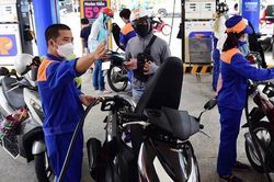 Giá xăng dầu tiếp tục tăng