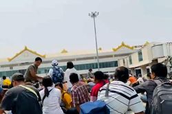 Cảnh hoảng loạn ở sân bay quốc tế Mandalay khi động đất xảy ra