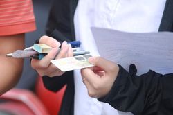 Tuyển sinh lớp 10 năm 2025: Chỉ có 2 địa phương chọn Lịch sử và Địa lý là môn thứ 3