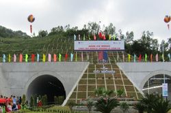 Khoảng 1.300 tỷ đồng đầu tư hoàn thiện hầm Cù Mông trên cao tốc Bắc - Nam