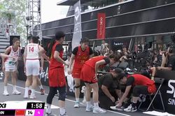 Sao Việt kiều đang chơi hay bất ngờ chấn thương, ĐT Việt Nam vuột chiến thắng trước Trung Quốc ở tứ kết giải châu Á