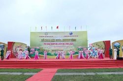Hà Tĩnh: Đón hơn 1,1 triệu du khách trong 3 tháng đầu năm 2025